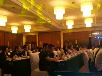 川渝聯動，溝通無界 專業現場會議速記、翻譯與一體化會議服務解決方案